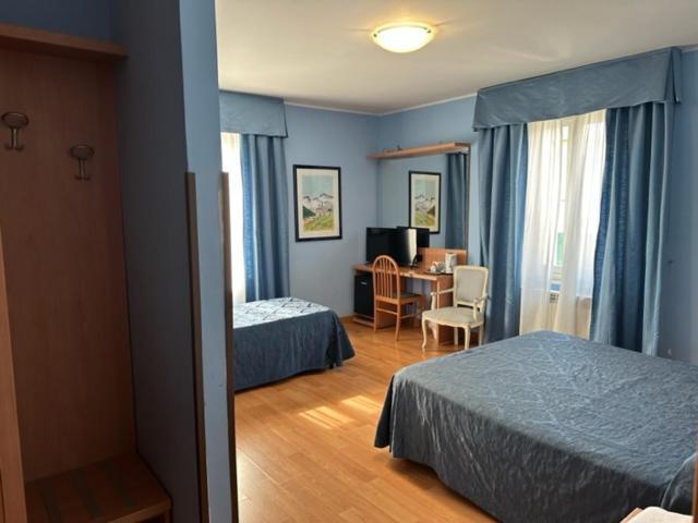 Hotel L'Isola Santa Marinella Kültér fotó