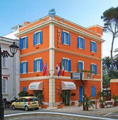 Hotel L'Isola Santa Marinella Kültér fotó