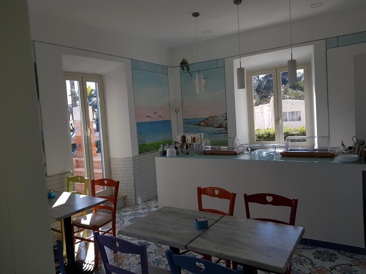 Hotel L'Isola Santa Marinella Kültér fotó